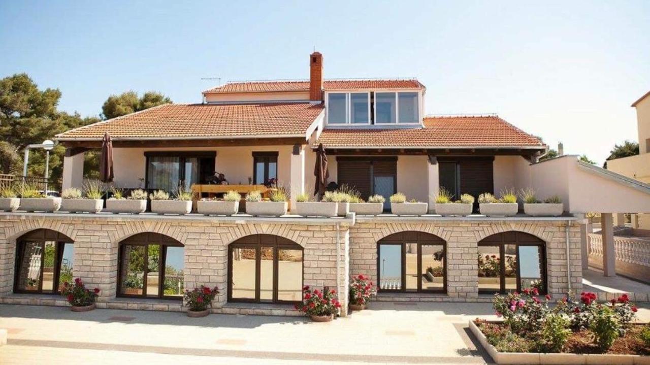 Apartments Classic#Bnm Biograd Na Moru Luaran gambar